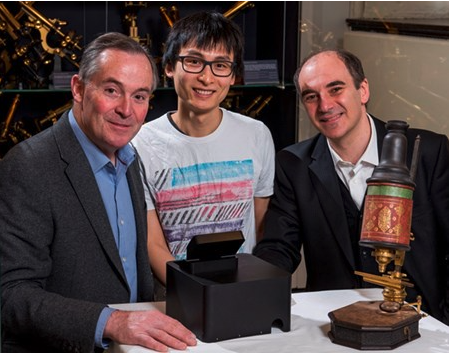 Oxford Nanoimaging CEO, Jeremy Warren, with co-inventors/co-founders, Bo Jing and Professor Achillefs Kapanidis