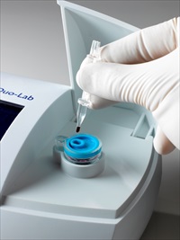 Quo-Lab delivers lab-accurate results from 4uL venous or finger prick blood sample